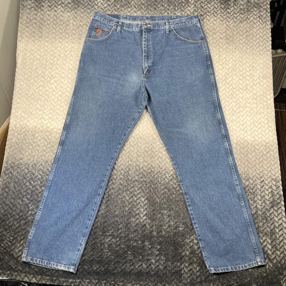 Wrangler 20X Jeans Mens 42x34 Med Wash‎ Style 22 Relaxed Fit Straight